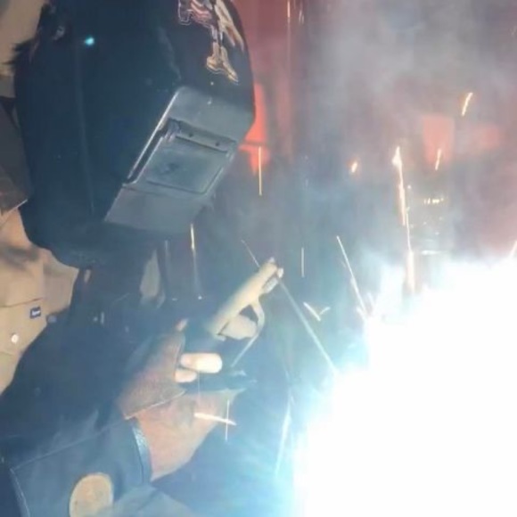 Meet your Posher, Riley - Picture 1 of 1